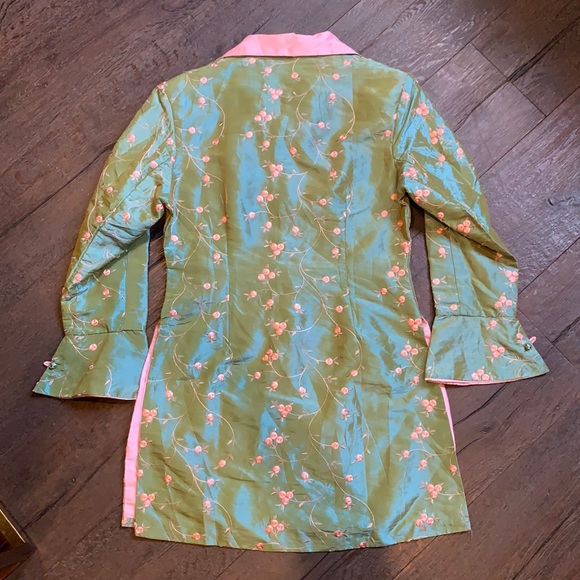 NWT DRAGON SILK Traditional Chinese Womens 100% Silk Coat. Size Large - Picture 2 of 5
